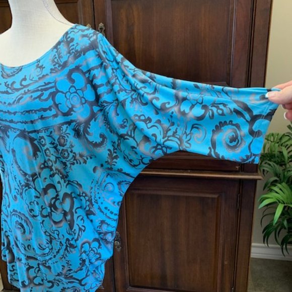 Caribe Asymetrical Tunic Top Size Large - Picture 4 of 11